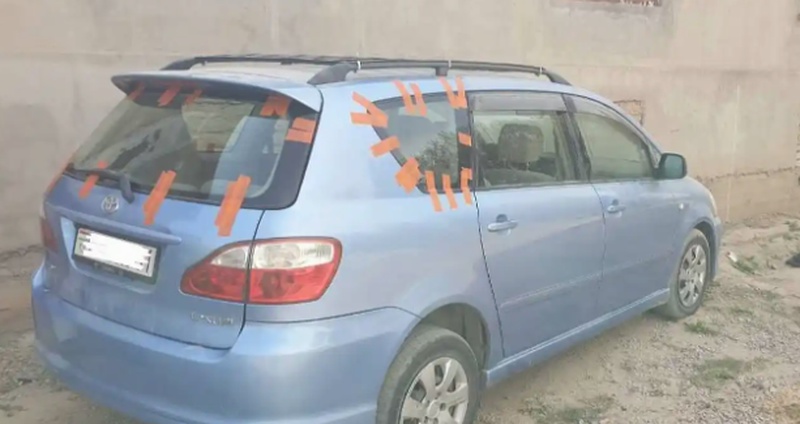 Стекла от Toyota ipsum